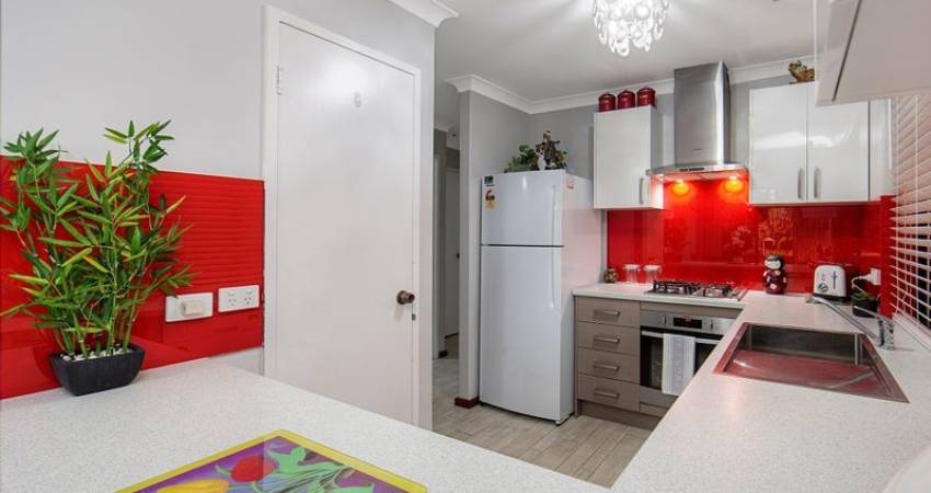 11/24 Morris Drive, Forrestfield, WA 6058 1