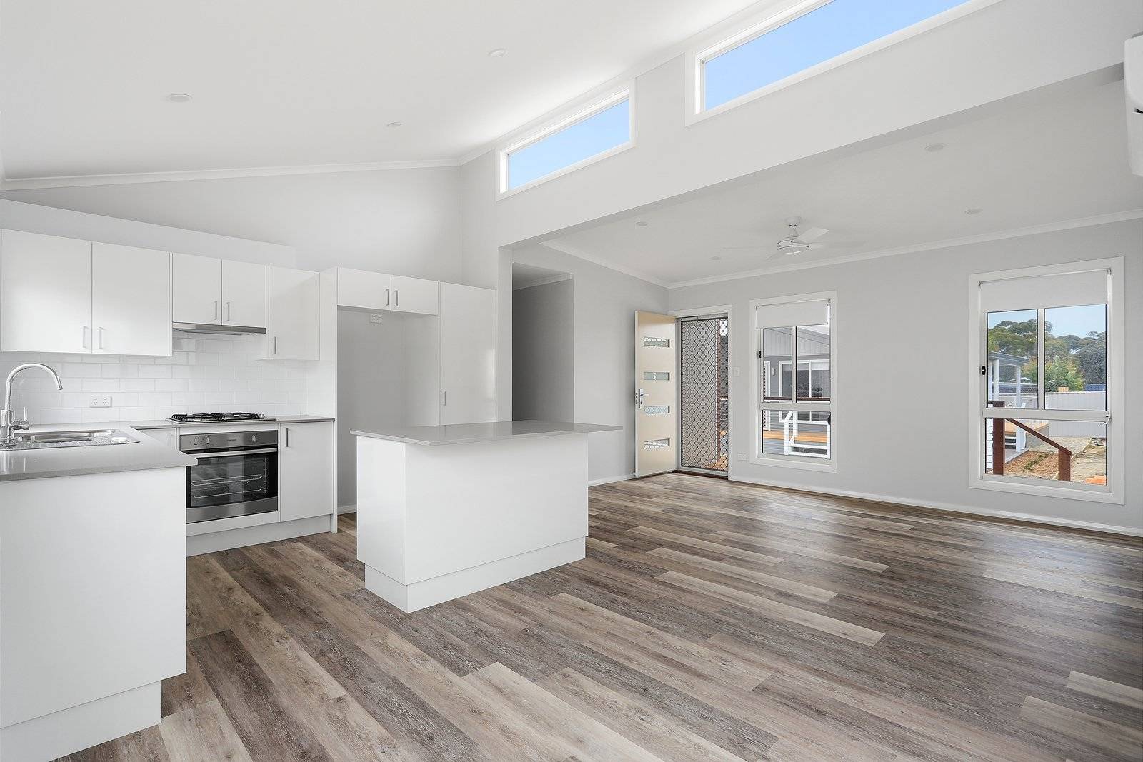 111 Suncoast Ulladulla NSW 2539-1