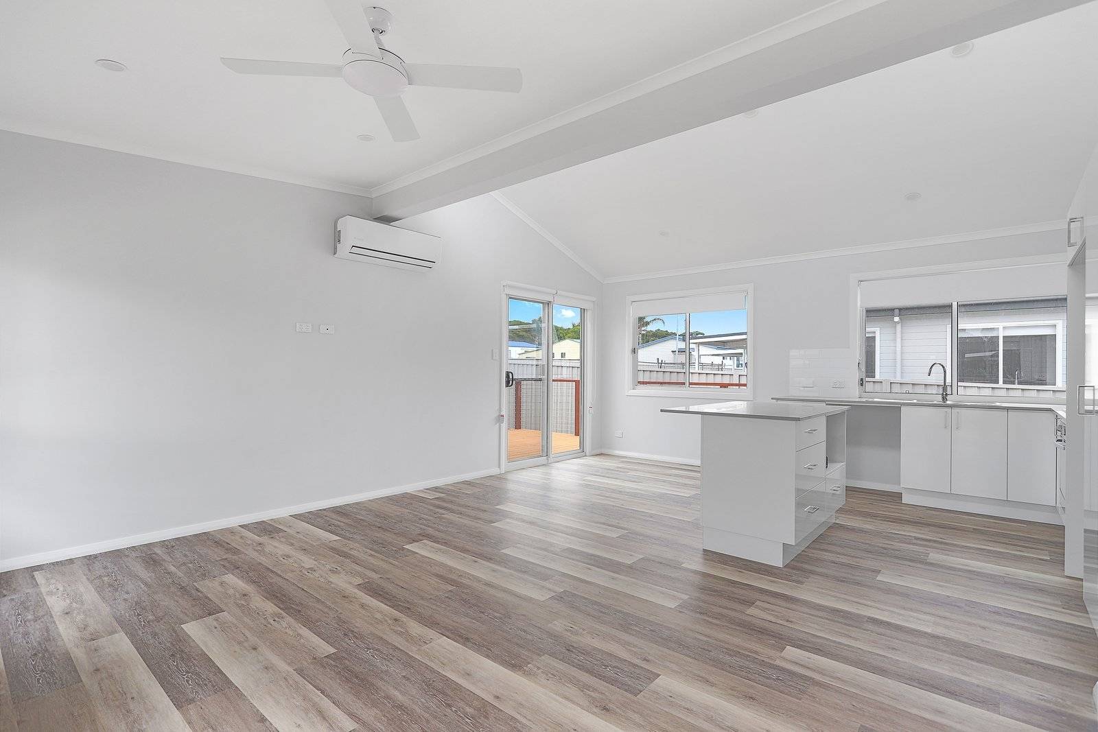 111 Suncoast Ulladulla NSW 2539-2