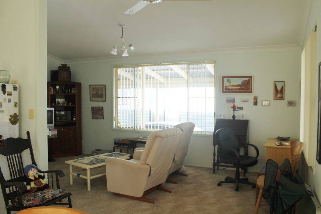 2 Mulloway Road, Chain Valley Bay NSW-3