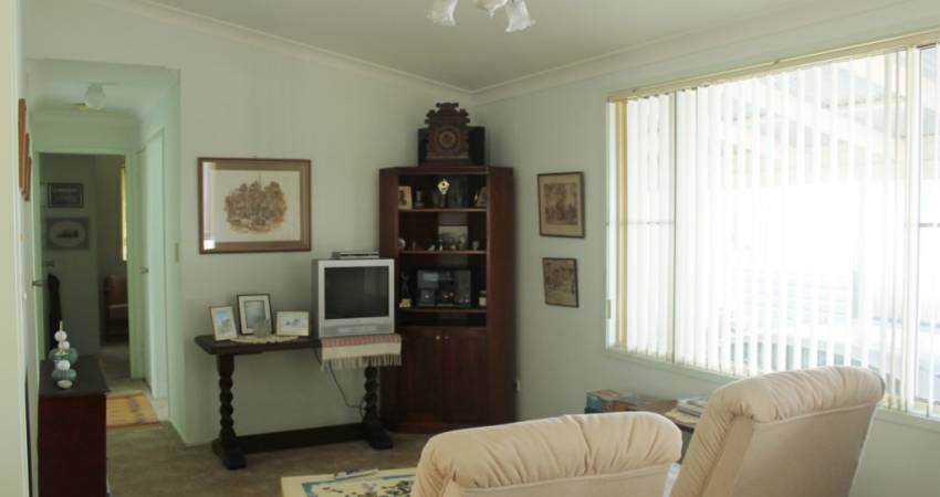 2 Mulloway Road, Chain Valley Bay NSW-2