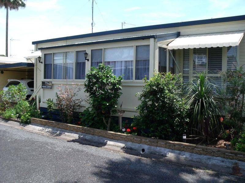 119/133 South St 'Crystal Waters', TUNCURRY 2