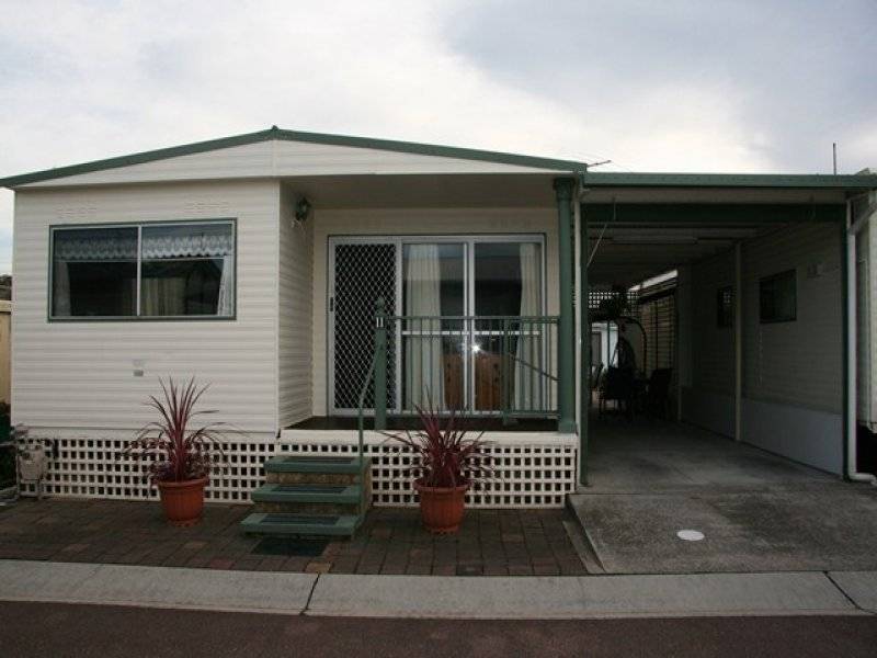 11 Second Street, Spinnakers Leisure Park, Belmont 2