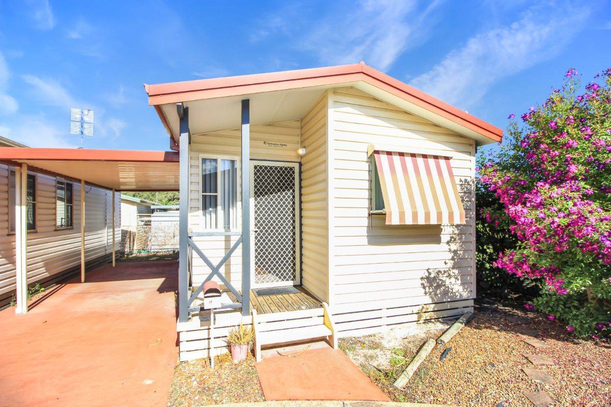 12/31 Kalaroo Road Redhead NSW 2290 2