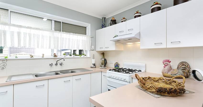 120/2 Evans Road Canton Beach 1