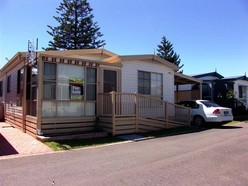 120 Osborne Pde, Warilla 2