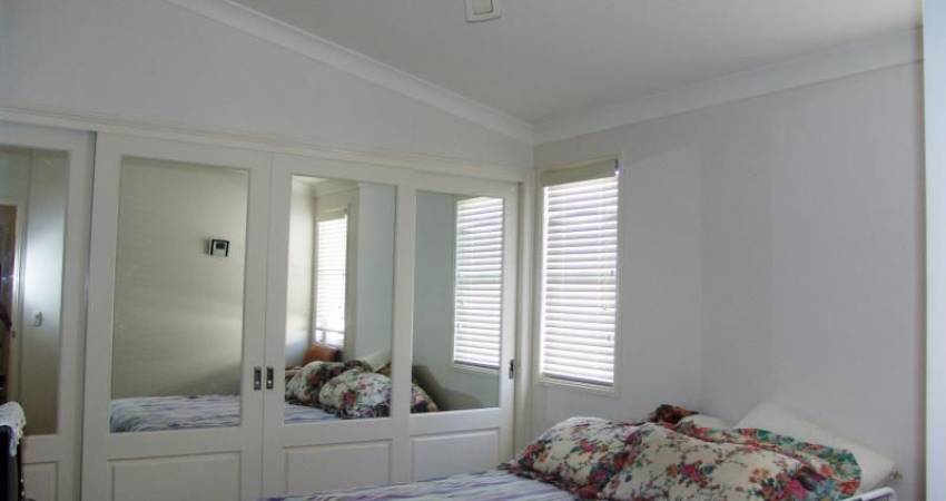 120 Osborne Pde Warilla 1