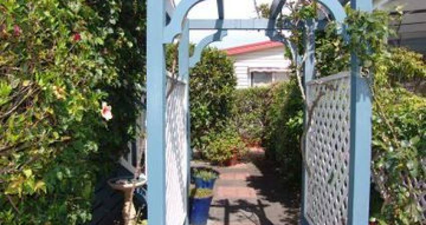 120 Osborne Pde, Warilla 1