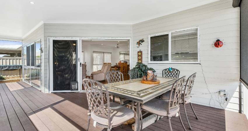128 Tamarind Place Norman Gardens QLD 4701-2