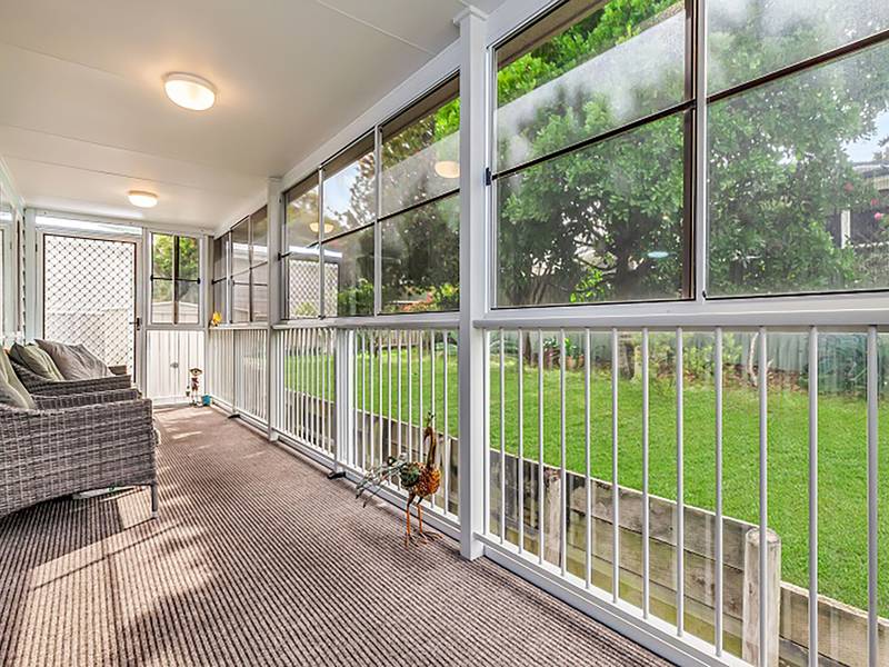 13/2 Saliena Avenue Lake Munmorah, NSW 2259-1