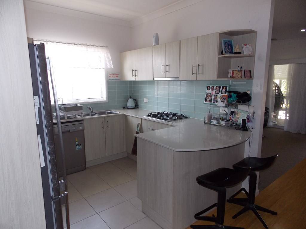 135 Tamarind Place Norman Gardens QLD 4701-6