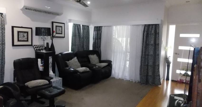 135 Tamarind Place Norman Gardens QLD 4701-5