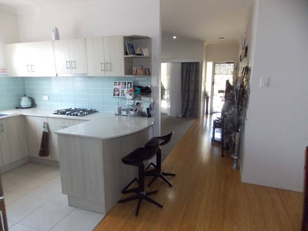 135 Tamarind Place Norman Gardens QLD 4701-3