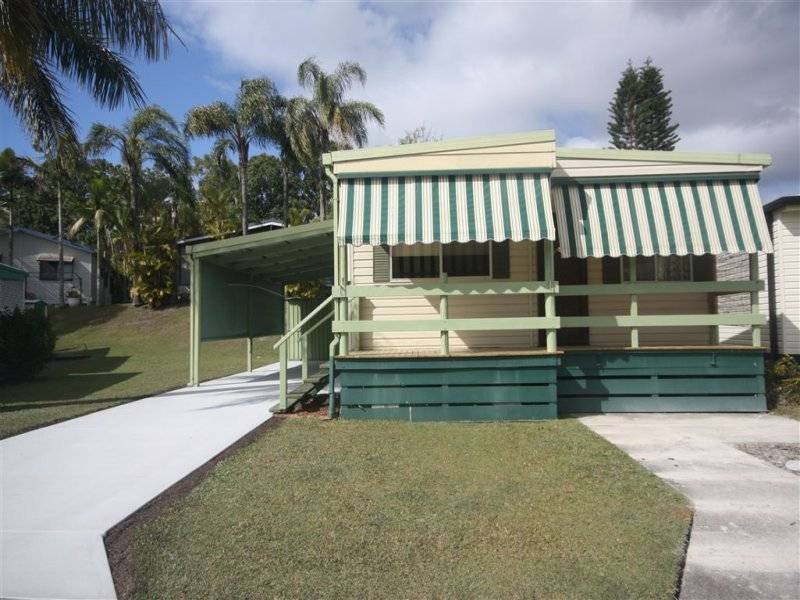 136/570 Pine Ridge Road, Coombabah  2