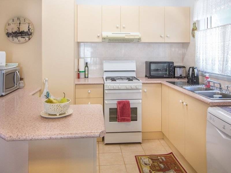 13 Seventh Avenue Broadlands Estate, Green Point, NSW 2251 2