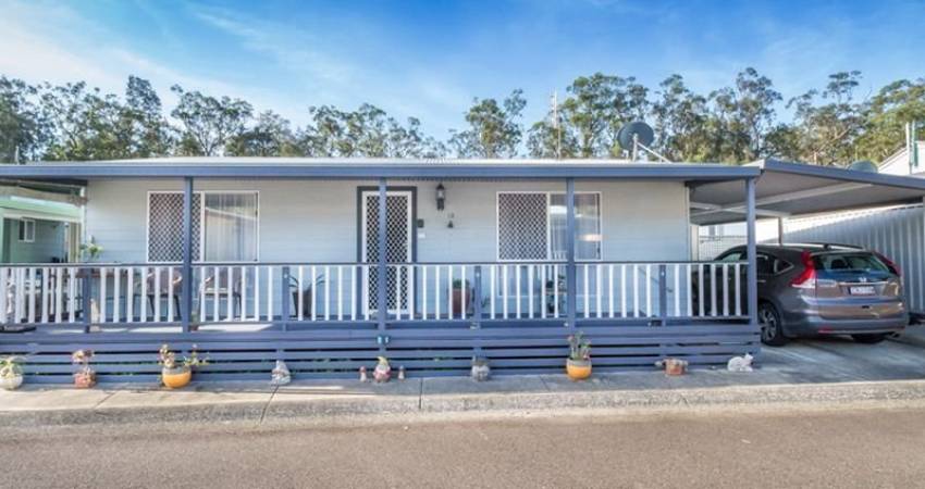 13 Seventh Avenue Broadlands Estate, Green Point, NSW 2251 1