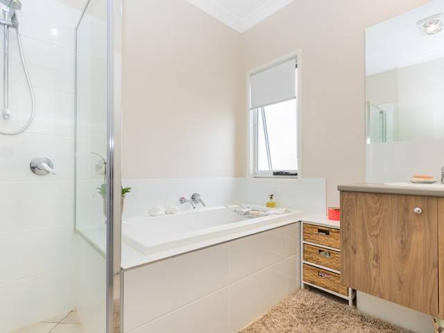 14/2 Spinnaker Drive, Sandstone Point, QLD 4511 11