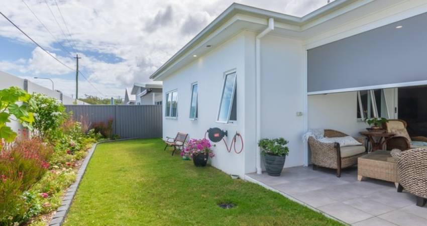 14/2 Spinnaker Drive, Sandstone Point, QLD 4511 13