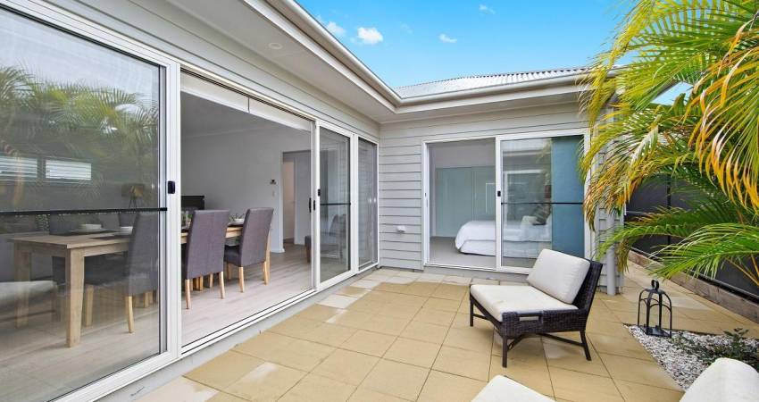 140 Beaufort Street Lake Cathie NSW 2445-6