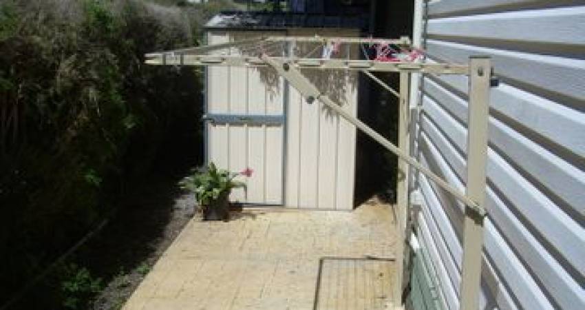 141/98 Bungower Road, Mornington 1