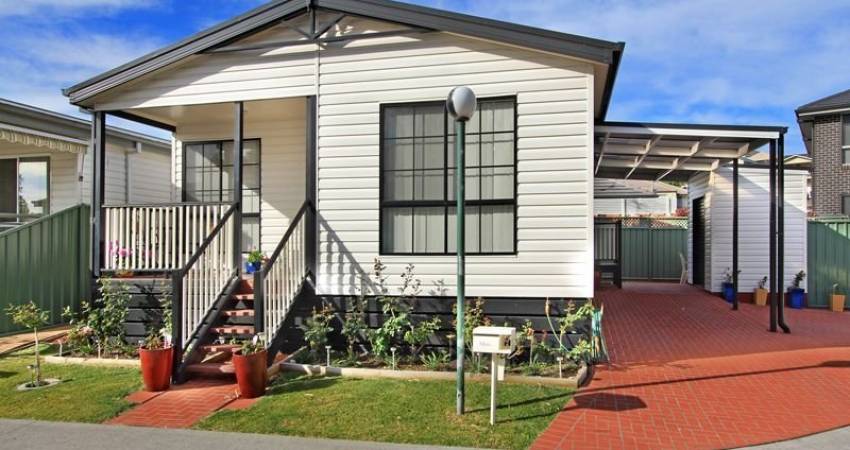 141 Acacia Close, Kanahooka, NSW 2530 2