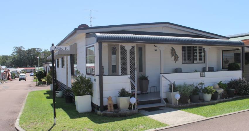 2 Mulloway Road, Chain Valley Bay NSW-7