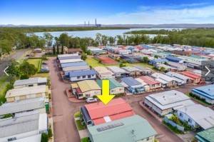 2 Mulloway Road, Chain Valley Bay NSW-2