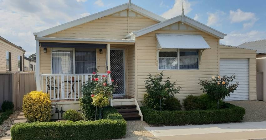 639 Kemp Street, Springdale Heights NSW 2641  7