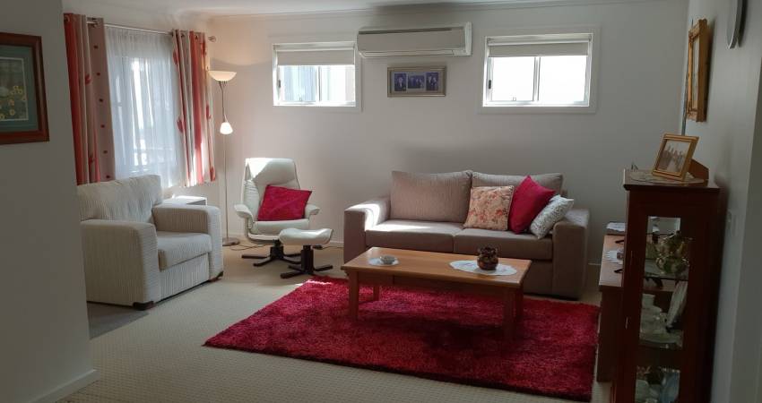 639 Kemp Street, Springdale Heights NSW 2641 5