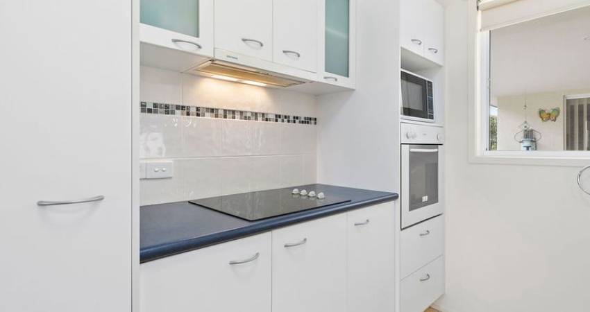 42 Meridan Way, CALOUNDRA, QLD 4551 5