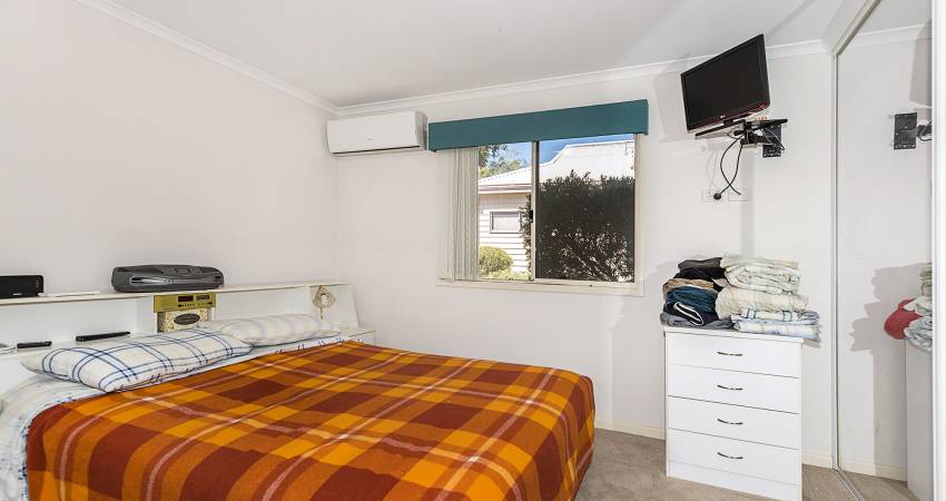 597 Kalamunda Rd, High Wycombe WA -5