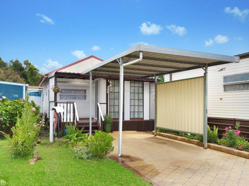 198/4 Woodrow PlFigtree NSW 2525, Australia-1