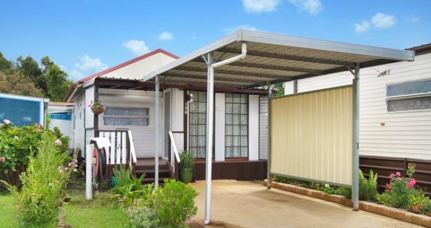 198/4 Woodrow PlFigtree NSW 2525, Australia-1