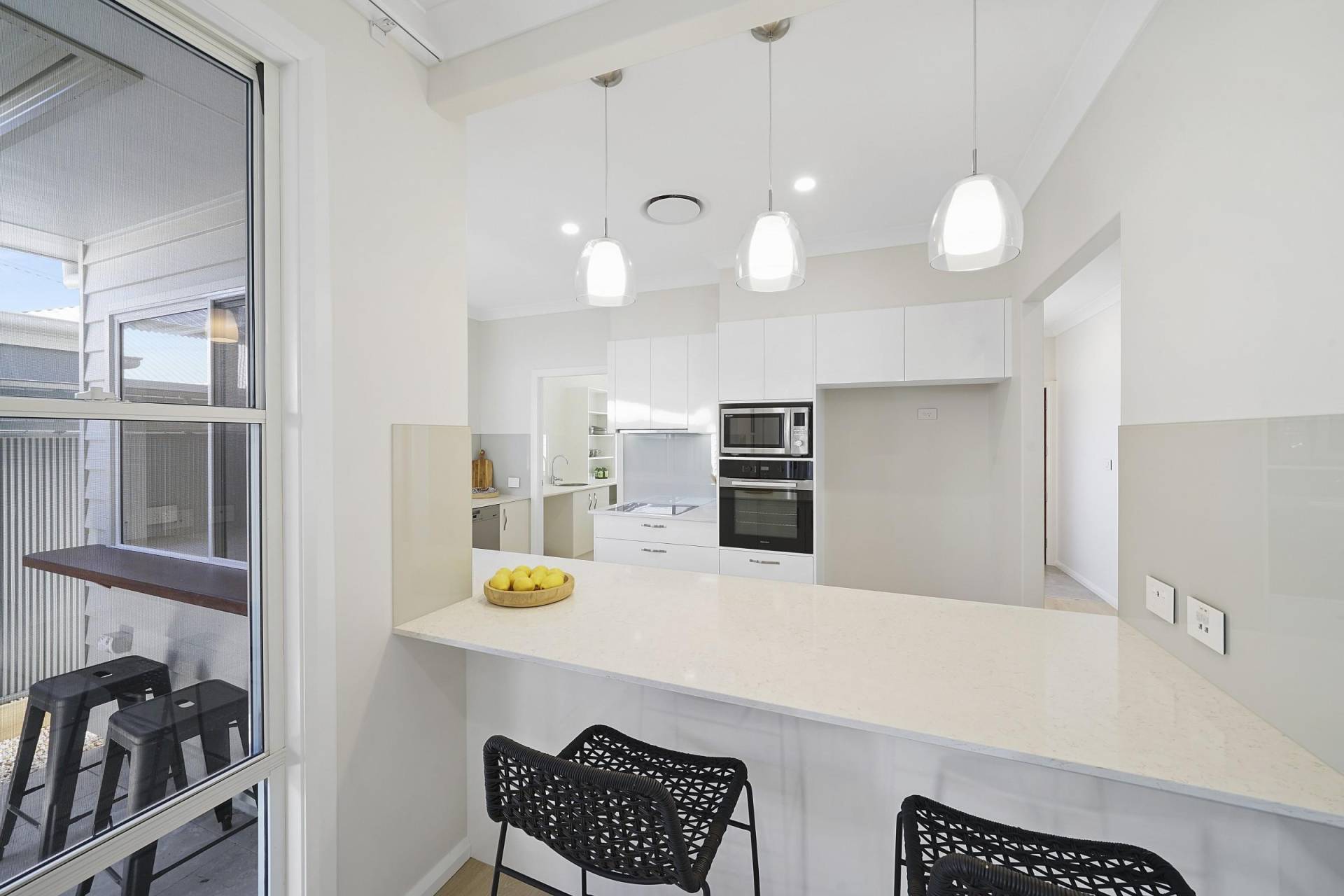 198 North Pacific Street Lake Cathie NSW 2445-3