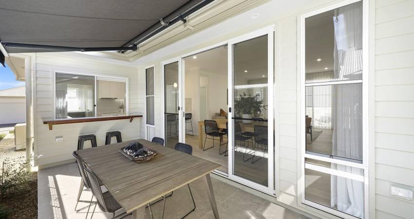 198 North Pacific Street Lake Cathie NSW 2445-1