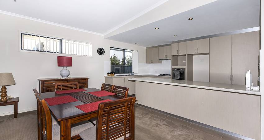 198/831 Mandurah Rd, Baldivis WA 6171-6