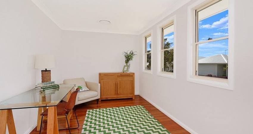 199 North Pacific Street Lake Cathie NSW 2445-2