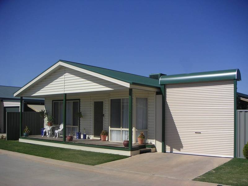 1 Cobb Haven, Cobb Highway, Moama, NSW 2731 1
