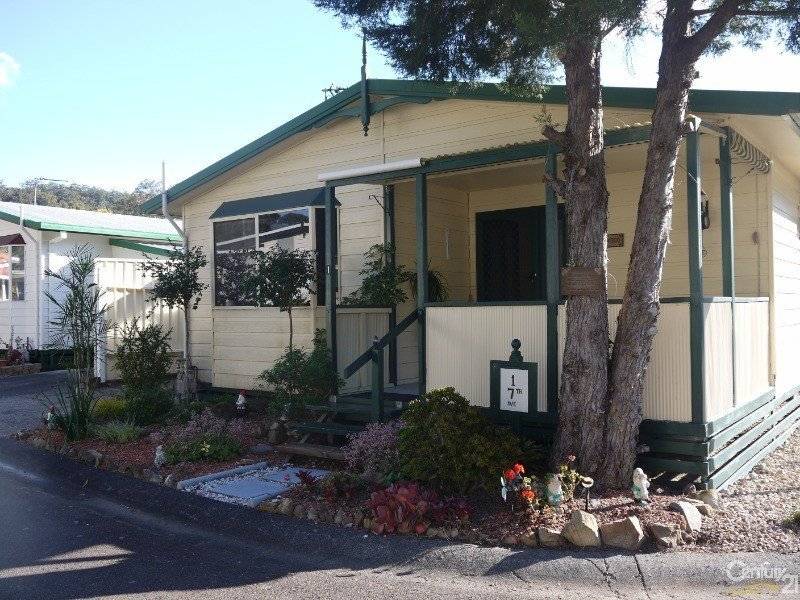 1 Seventh Ave, Broadlands Estate Green Point 2