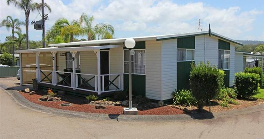 1 Third Avenue Broadlands Estate GREEN POINT NSW 2251  1