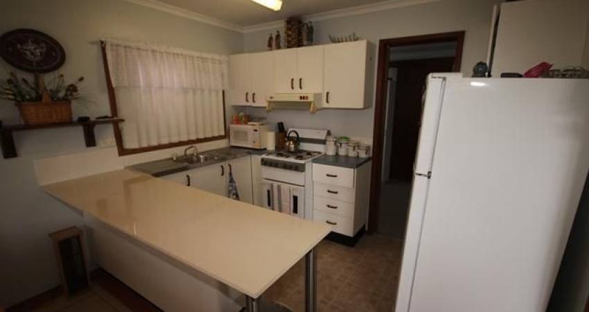 1a Cutler Drive Wyong NSW 2259 2