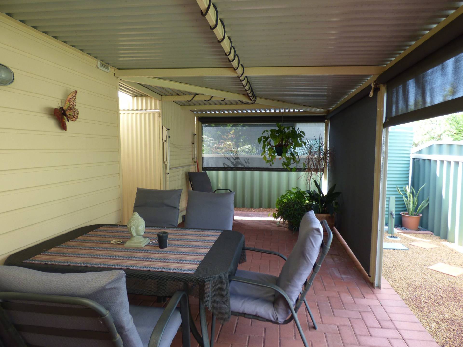 597 Kalamunda Rd, High Wycombe WA -5