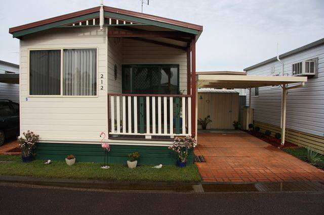 212 Palm Drive, Spinnakers Leisure Park, Belmont, NSW 2280-2