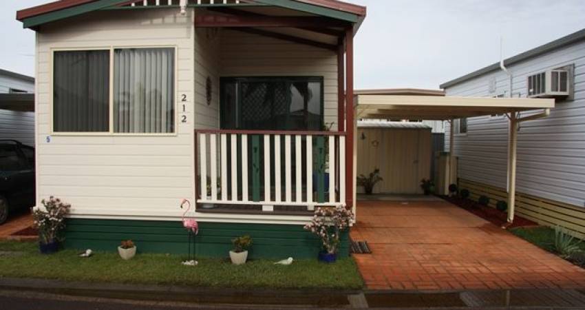 212 Palm Drive, Spinnakers Leisure Park, Belmont, NSW 2280-2