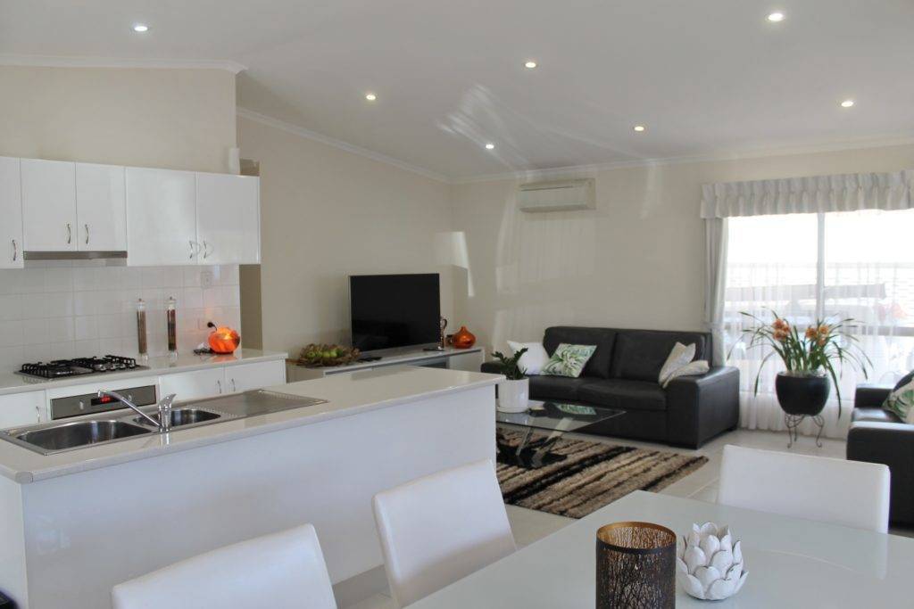 2 Mulloway Road, Chain Valley Bay NSW-3