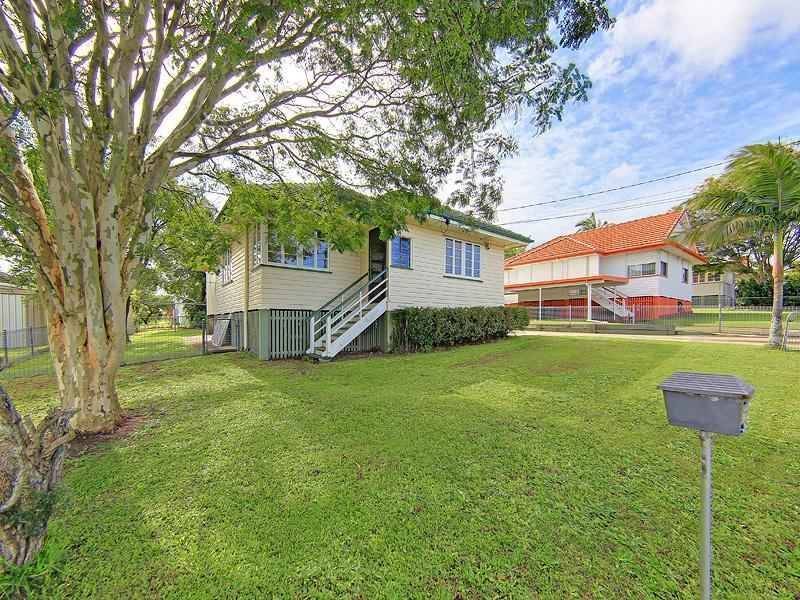 21 Hartland Street, Manly West, Qld 4179-2