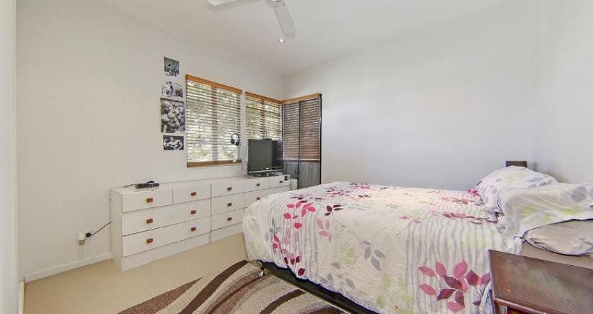 21 Hartland Street, Manly West, Qld 4179-1
