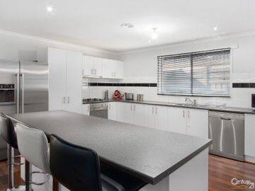 21 Proctor Road, Longwarry, Vic 3816-2