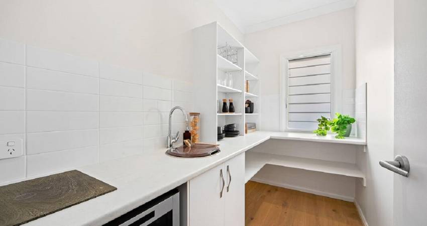 226 Persian Lane Lake Cathie NSW 2445-4