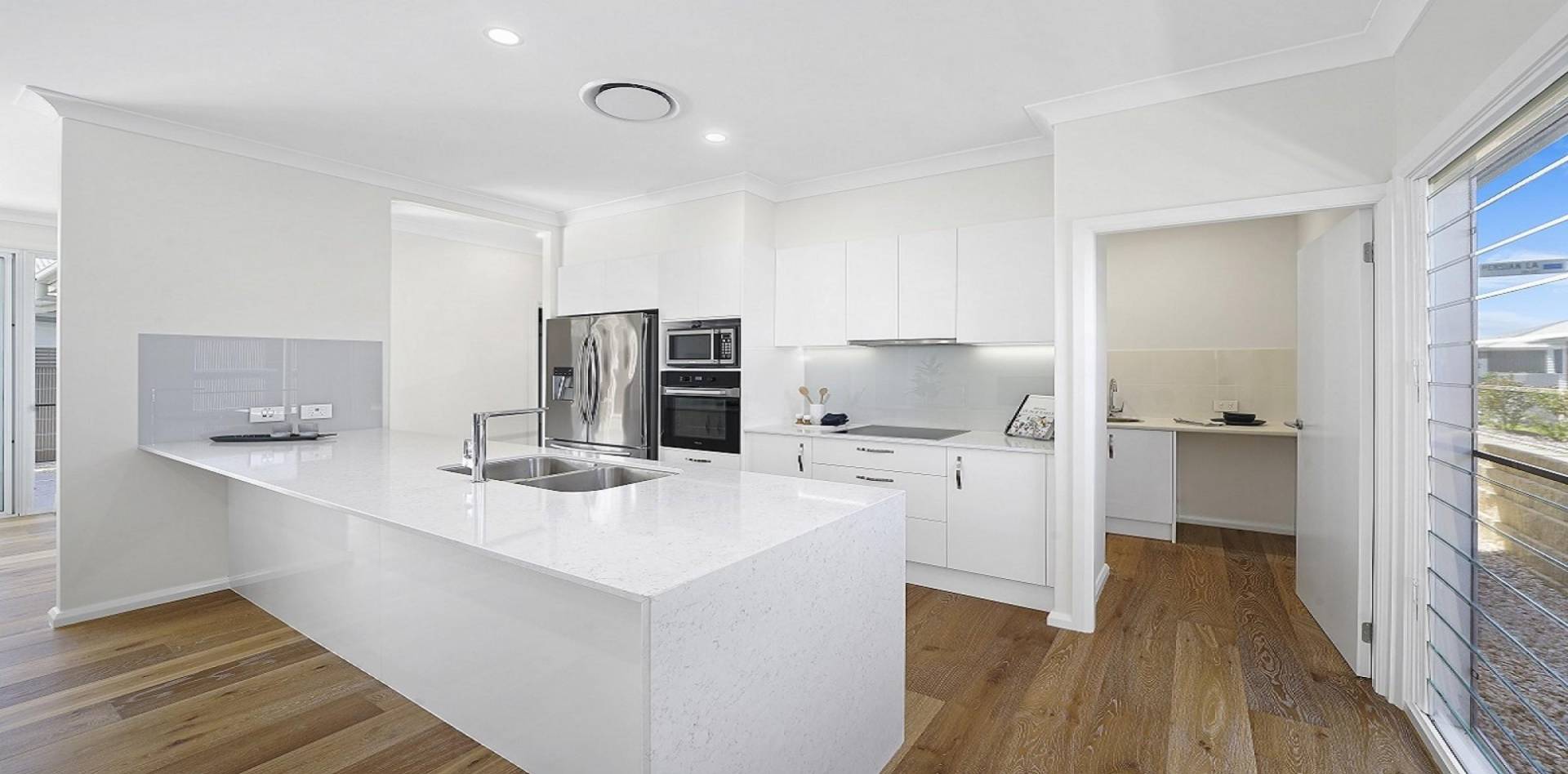 227 Persian Lane Lake Cathie NSW 2445-5